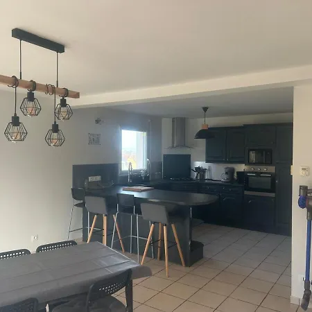 De La Mancelliere Sur Vire Feriehus Bourgvallees