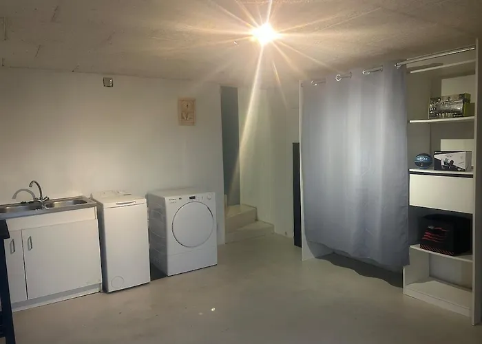 De La Mancelliere Sur Vire * Bourgvallees