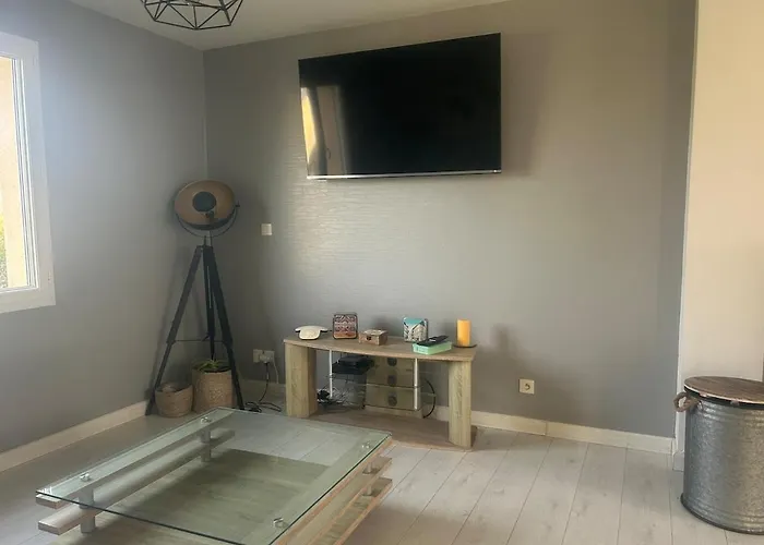 Holiday home De La Mancelliere Sur Vire *